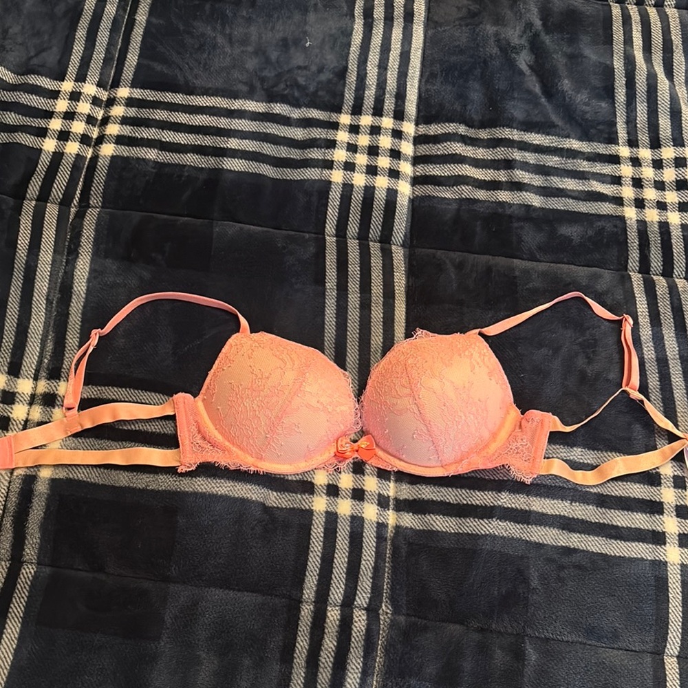 Victoria's Secret Pink Push-Up Bra Intimates & Sleepwear